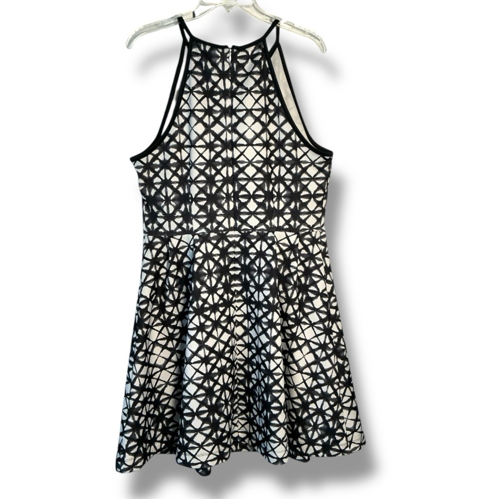 Mossimo Black & White Geometric Fit & Flare Halter Dress Size XL - Picture 3 of 5